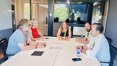 Reunión para mejorar la línea de autobús 275 que une Pozo de Guadalajara con la Comunidad de Madrid